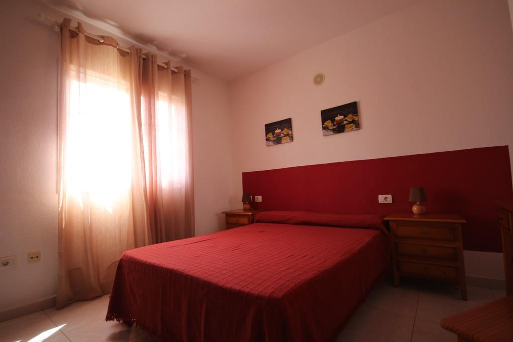 Apartamentos Isla Tenerife Sur (Adults Only) Los Abrigos Bilik gambar