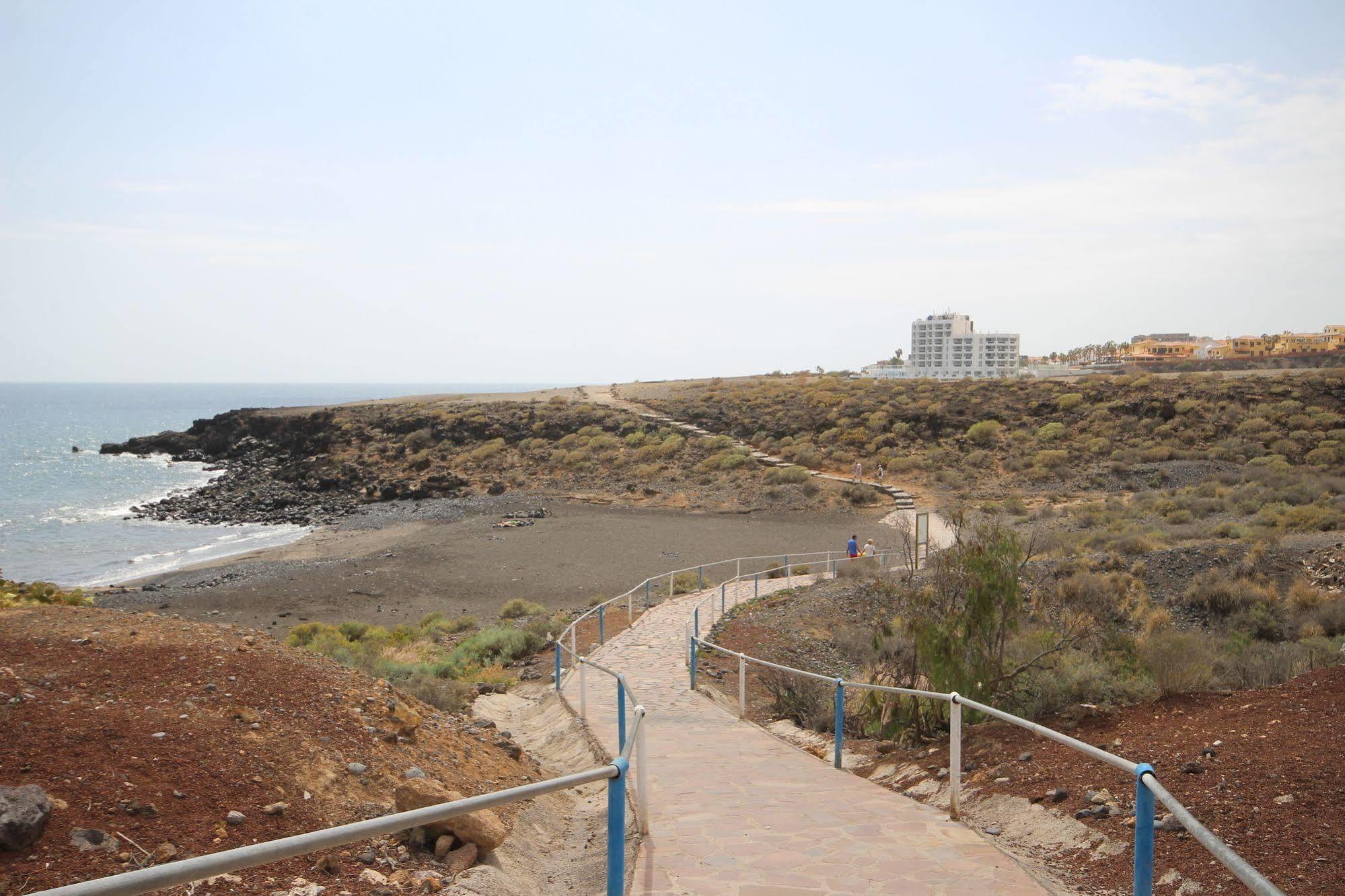 Apartamentos Isla Tenerife Sur (Adults Only) Los Abrigos Luaran gambar