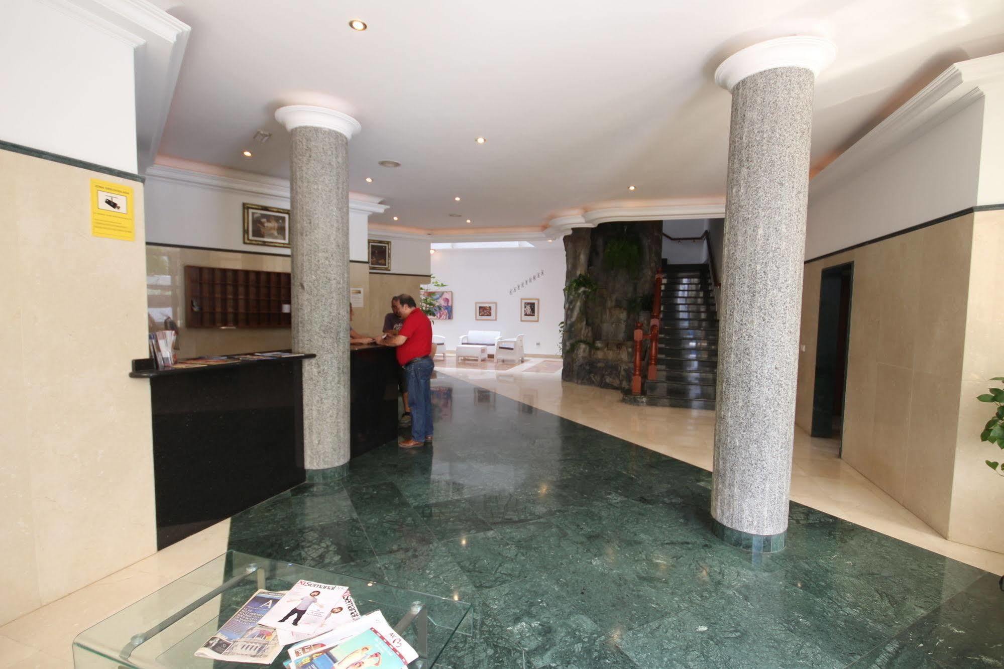 Apartamentos Isla Tenerife Sur (Adults Only) Los Abrigos Luaran gambar