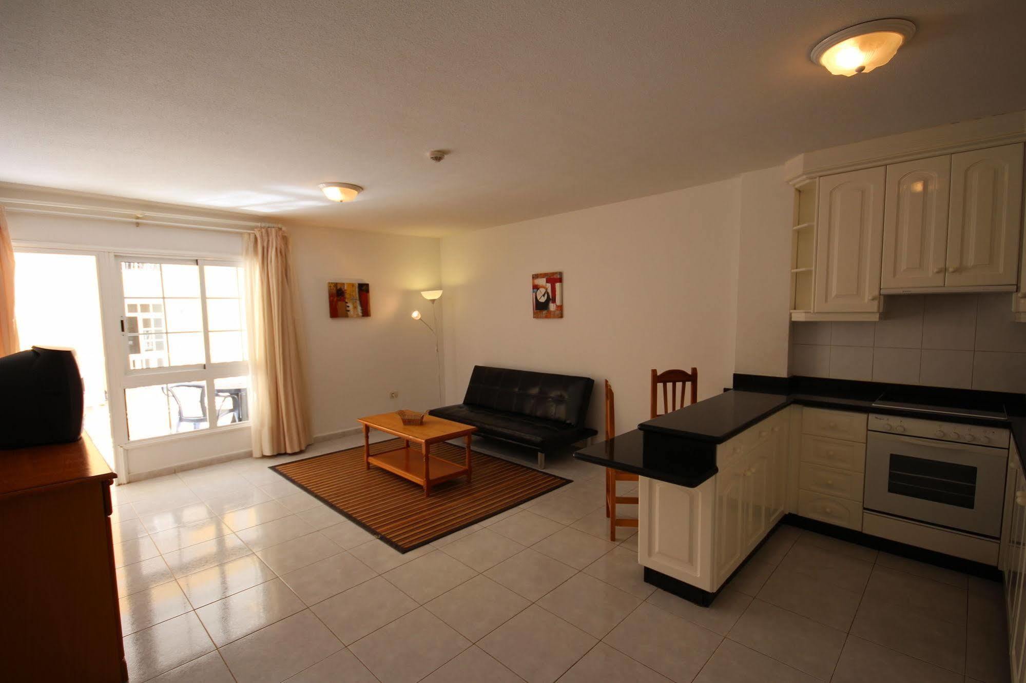 Apartamentos Isla Tenerife Sur (Adults Only) Los Abrigos Luaran gambar